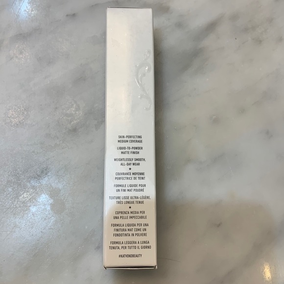 Kat Von True Portrait Foundation Tan 068 (new)* - Picture 5 of 8